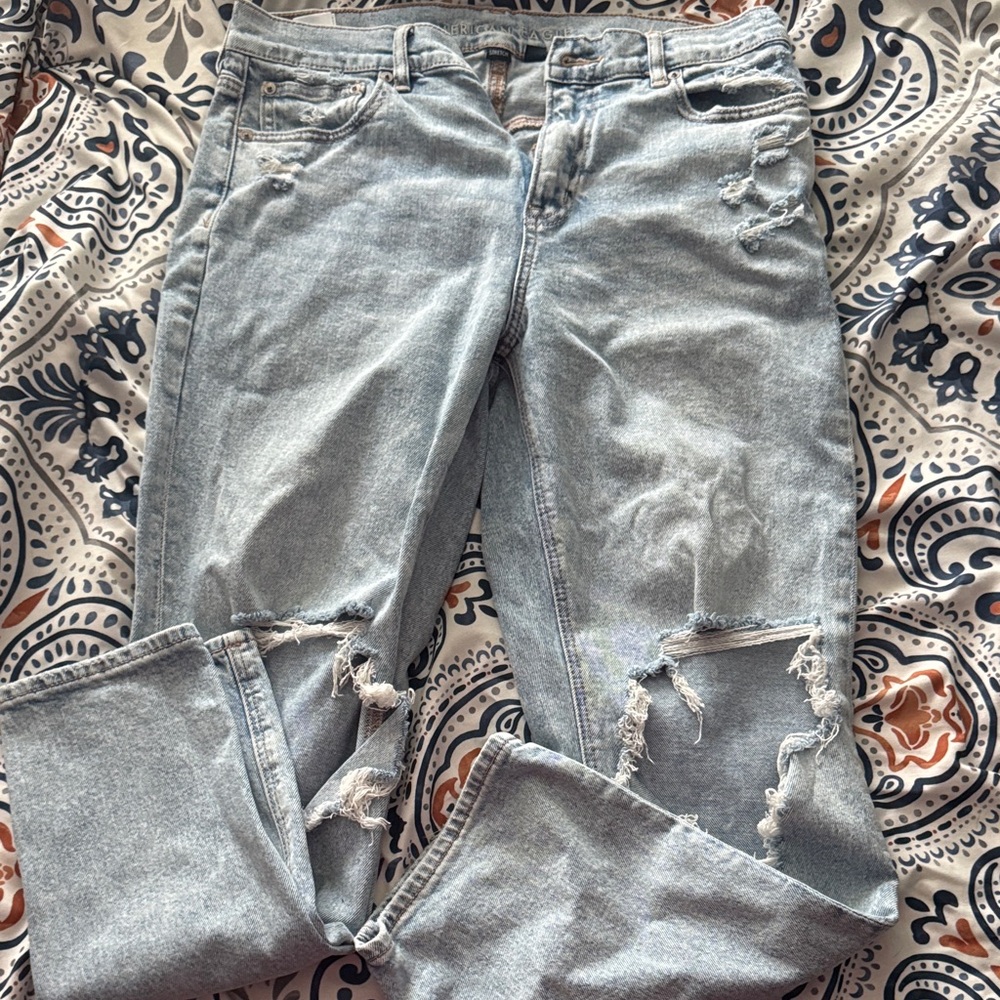 American Eagle Outfitters Light Blue Denim Jeans